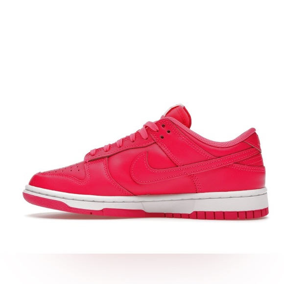 Nike Dunk Low - Hyper Pink 11W/9.5M - Picture 2 of 2